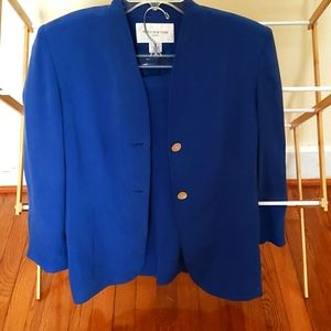 Women's 2 piece suit